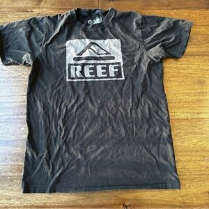 Reef Black Short Sleeve Tee